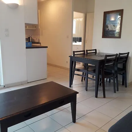 Dans Calme - 9544 Apartment